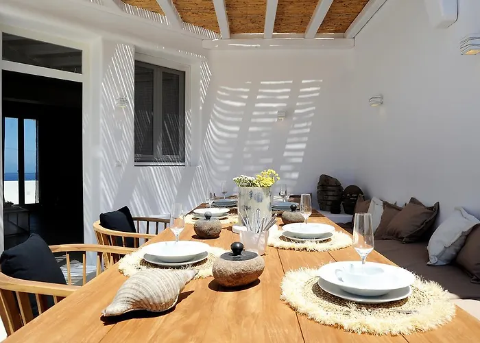 Lidia * Panormos (Mykonos)